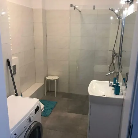 Jula 2 Apartament *
