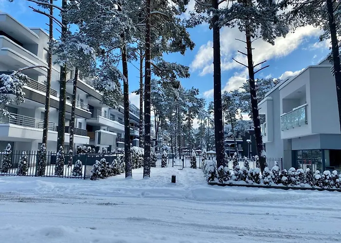 Jula 2 * Pogorzelica (Gmina Rewal)